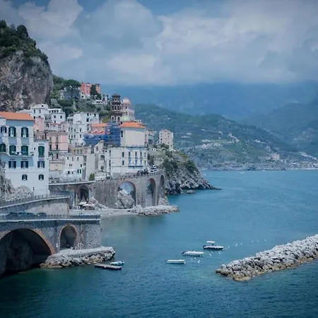 La Finestra Sul Borgo Atrani