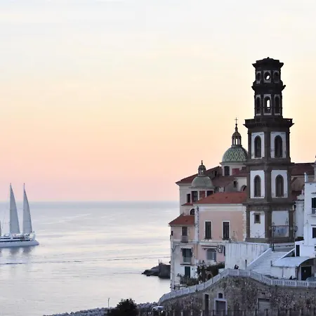 La Finestra Sul Borgo Tatil Evi