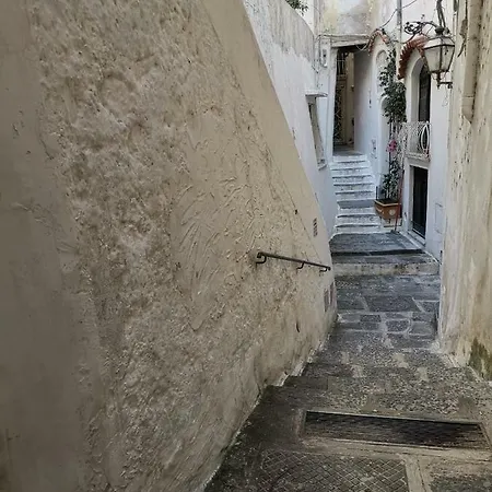 La Finestra Sul Borgo * アトラーニ